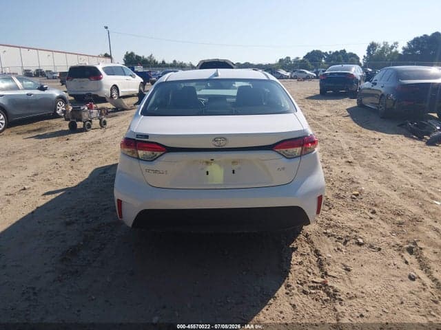 2026 TOYOTA COROLLA LE 17