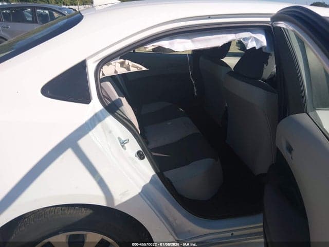 2026 TOYOTA COROLLA LE 8