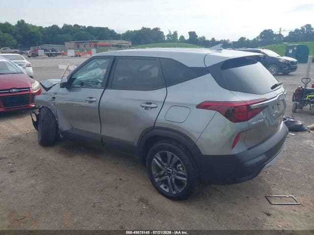 2023 KIA SELTOS LX 3