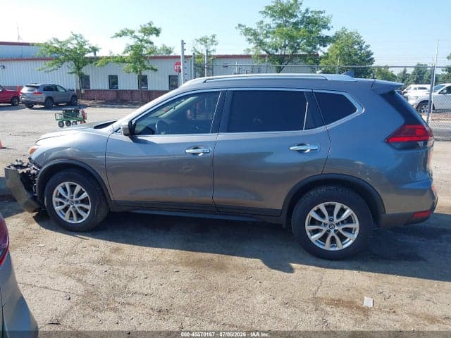 2017 NISSAN ROGUE SV 14