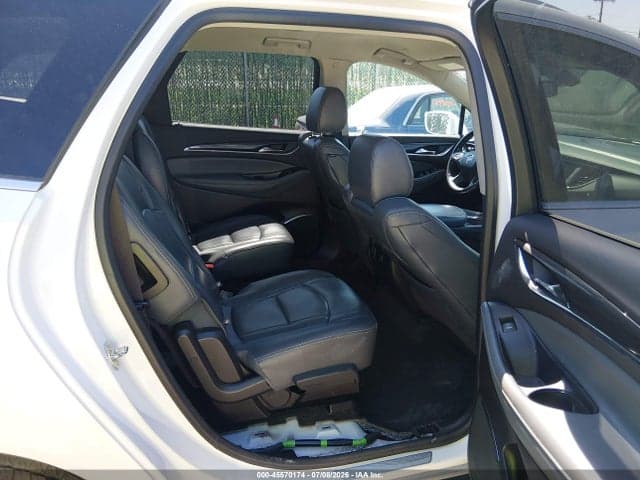 2018 BUICK ENCLAVE ESSENCE 8