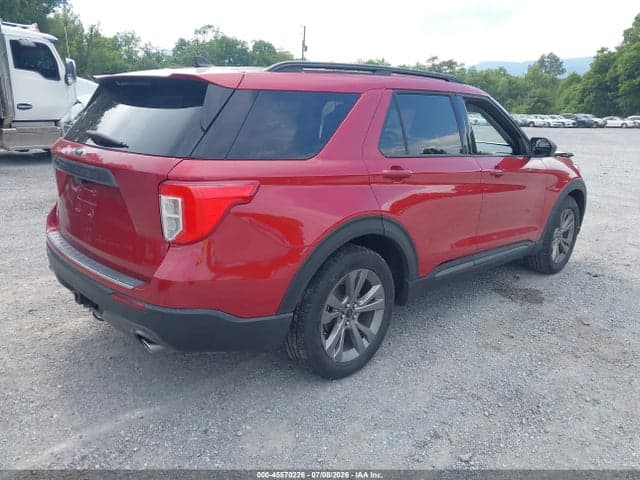 2021 FORD EXPLORER XLT 4