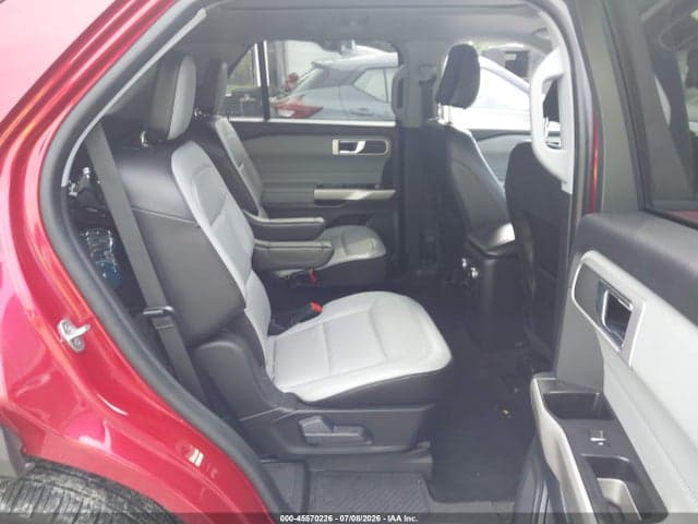 2021 FORD EXPLORER XLT 8