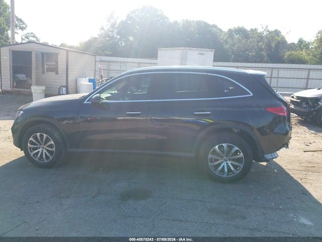 2026 MERCEDES-BENZ GLC 300 SUV 13