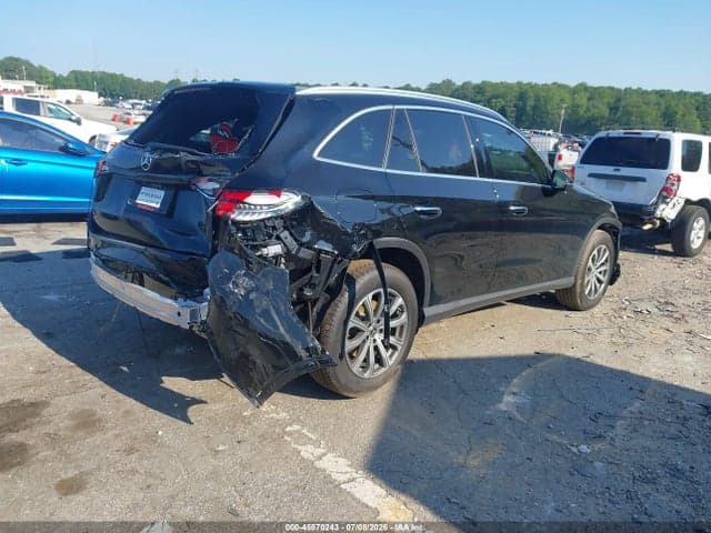 2026 MERCEDES-BENZ GLC 300 SUV 4