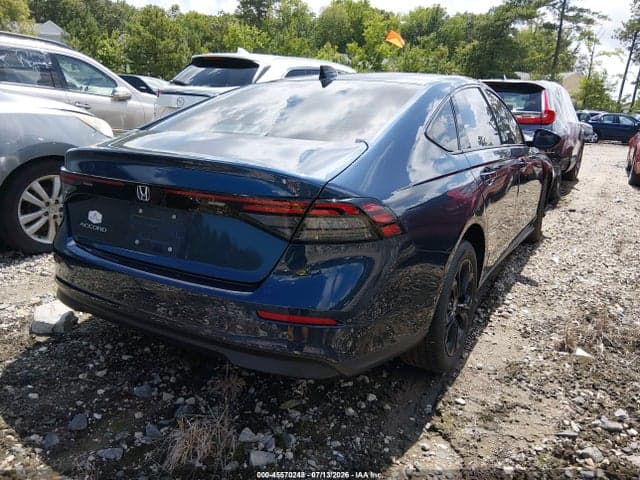 2025 HONDA ACCORD SE 4
