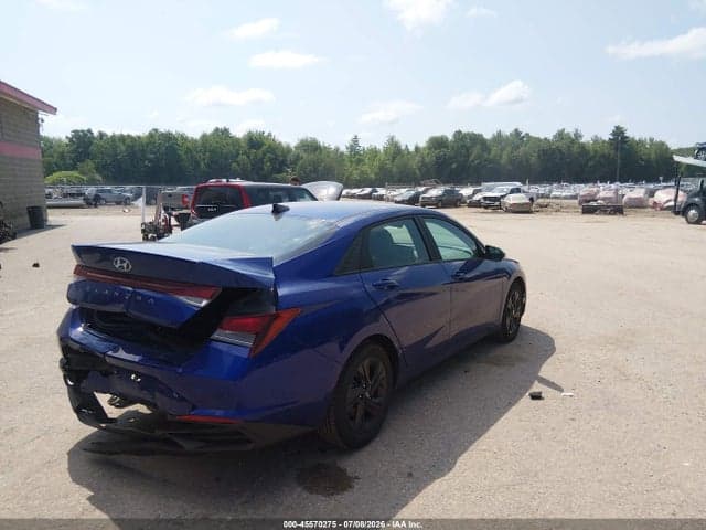 2023 HYUNDAI ELANTRA SEL 4