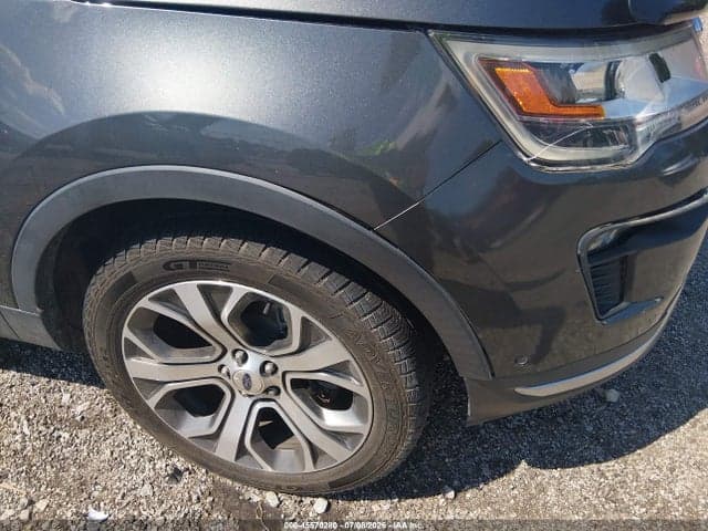 2018 FORD EXPLORER PLATINUM 6