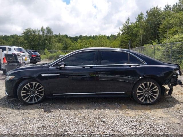 2017 LINCOLN CONTINENTAL RESERVE 15