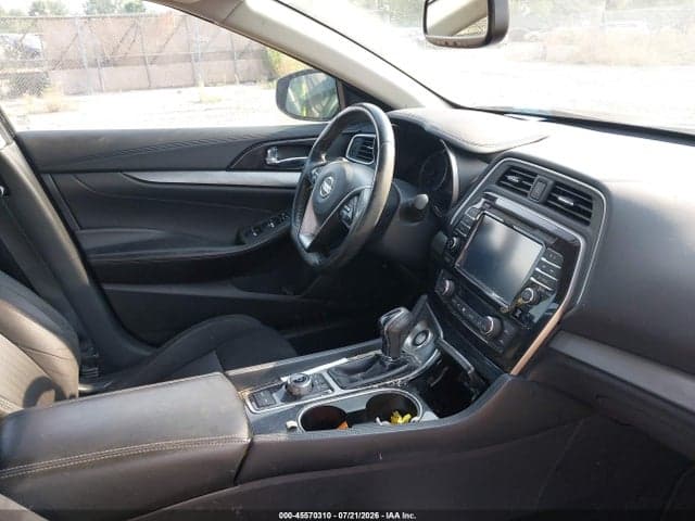 2017 NISSAN MAXIMA 3.5 S 5