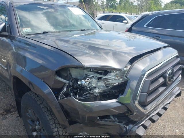 2021 TOYOTA TACOMA SR5 V6 10