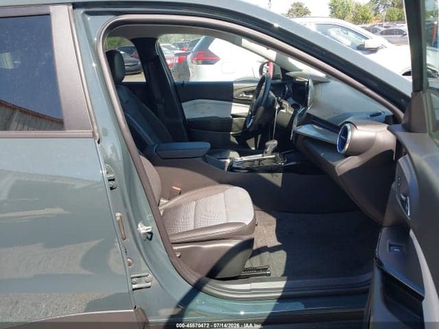 2025 CHEVROLET TRAX FWD LT 5