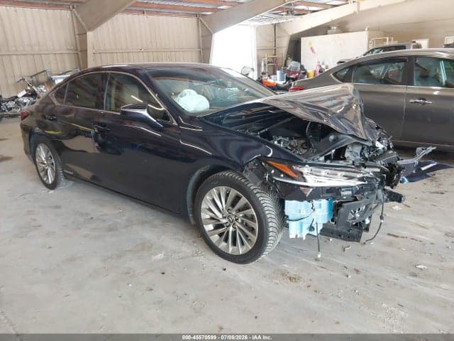 2022 LEXUS ES 300H ULTRA LUXURY 1