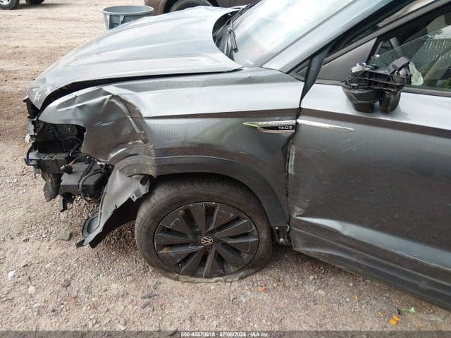2022 VOLKSWAGEN TAOS 1.5T S 6