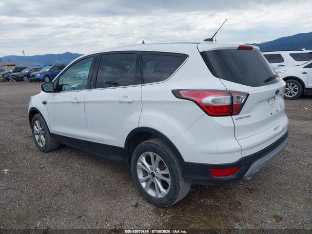 2017 FORD ESCAPE SE 3