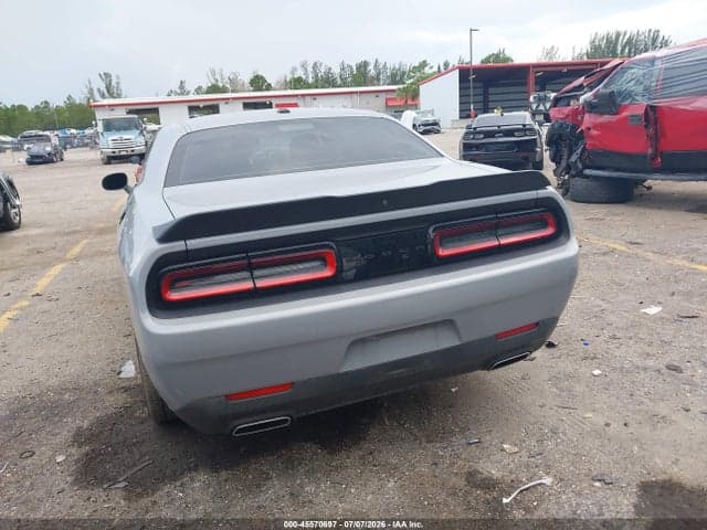2022 DODGE CHALLENGER SXT 16