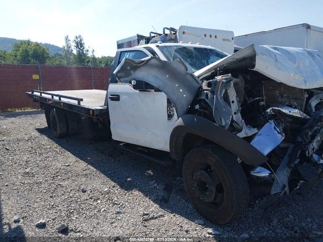 2021 FORD F-600 CHASSIS XL/XLT 1