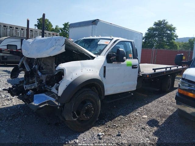 2021 FORD F-600 CHASSIS XL/XLT 2