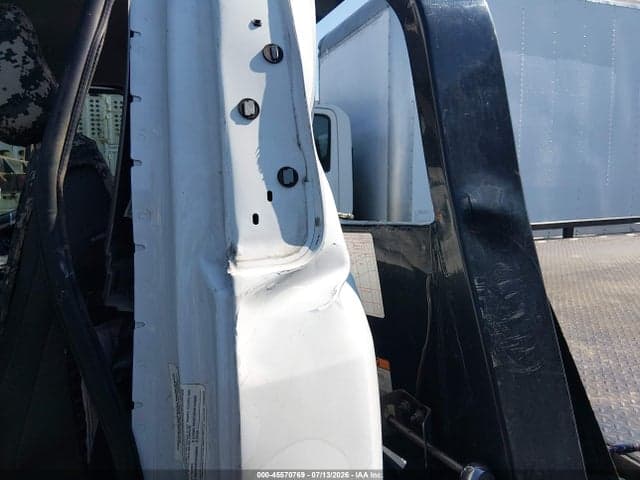 2021 FORD F-600 CHASSIS XL/XLT 7