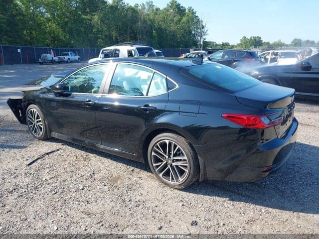 2026 TOYOTA CAMRY XLE 3