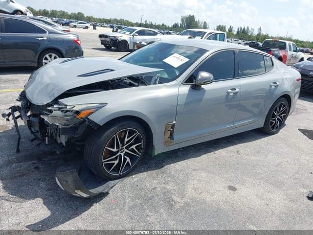 2022 KIA STINGER GT-LINE 2