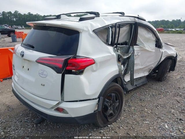 2018 TOYOTA RAV4 LE 4