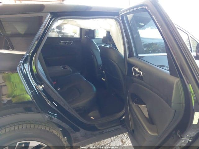 2023 KIA SPORTAGE EX 8