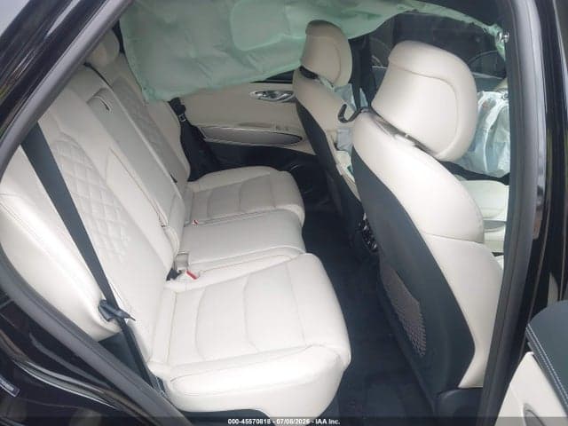 2025 GENESIS ELECTRIFIED GV70 ADVANCED AWD 8