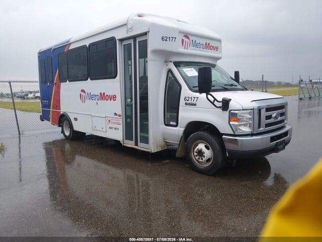 2018 FORD E-450 CUTAWAY 1
