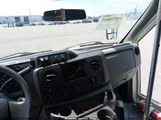 2018 FORD E-450 CUTAWAY 6