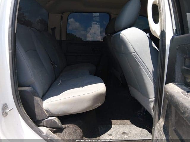 2017 RAM 2500 8