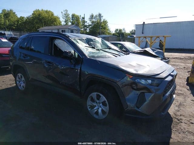 2021 TOYOTA RAV4 LE 1