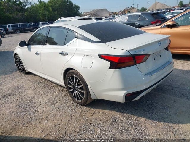 2022 NISSAN ALTIMA SL FWD 3