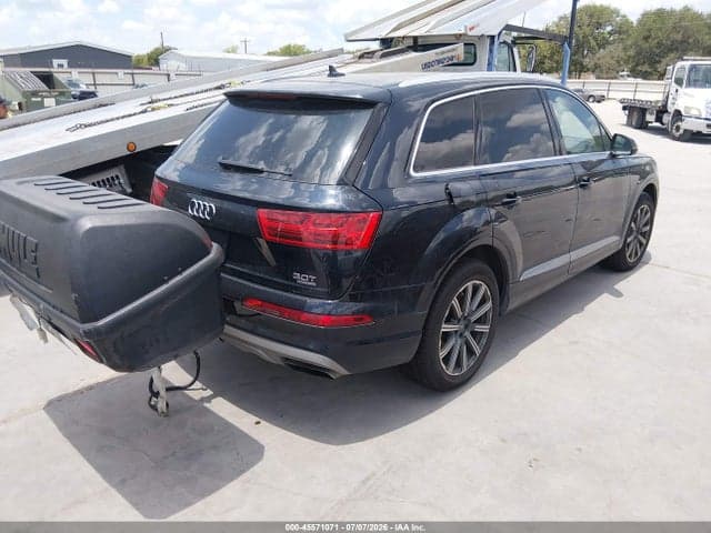 2017 AUDI Q7 3.0T PREMIUM 4