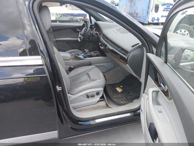 2017 AUDI Q7 3.0T PREMIUM 5