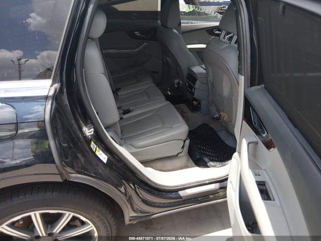 2017 AUDI Q7 3.0T PREMIUM 8