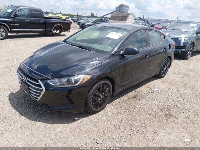 2018 HYUNDAI ELANTRA SE 2