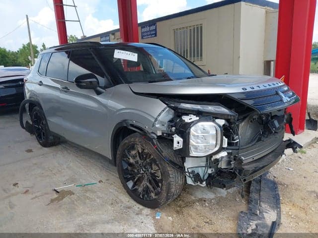 2024 MITSUBISHI OUTLANDER 1