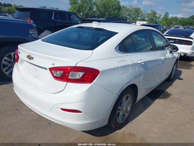 2017 CHEVROLET CRUZE LT AUTO 4