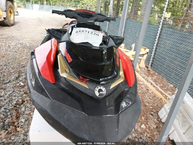 2020 BOMBARDIER SEADOO RXT-X300 6