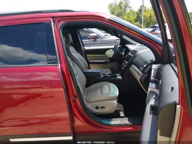 2019 FORD EXPLORER XLT 5