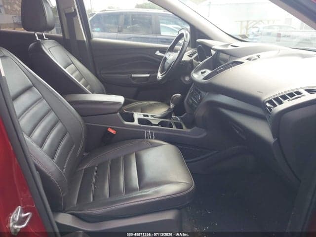 2017 FORD ESCAPE SE 5