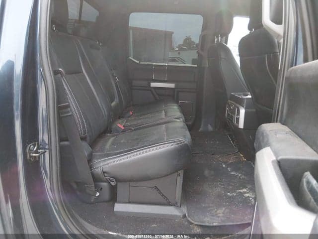 2020 FORD F-350 LARIAT 8