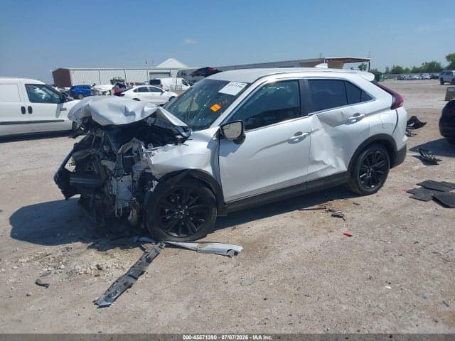 2024 MITSUBISHI ECLIPSE CROSS 2