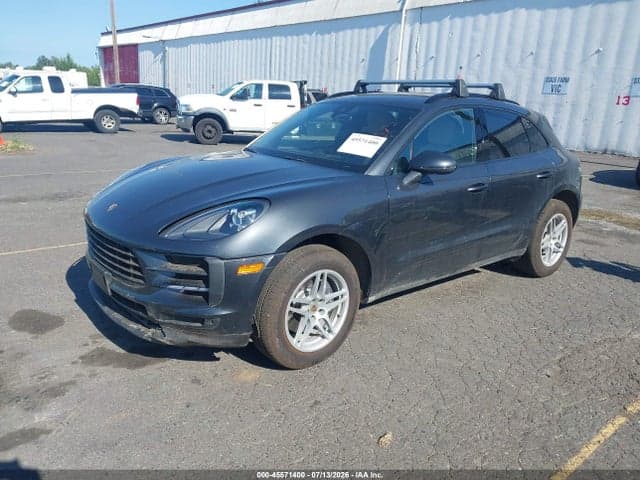2019 PORSCHE MACAN 2