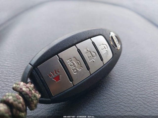 2020 NISSAN VERSA SV XTRONIC CVT 11