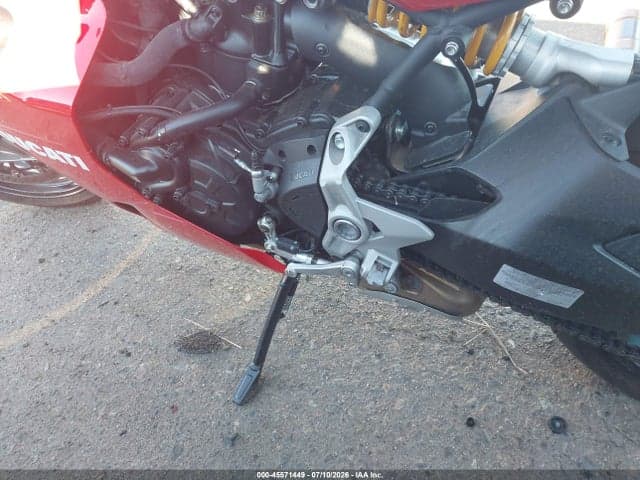 2023 DUCATI SUPERSPORT 9