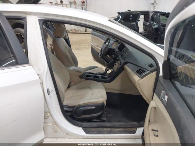 2017 HYUNDAI SONATA SE 5