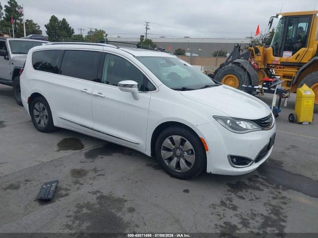 2018 CHRYSLER PACIFICA HYBRID LIMITED 1