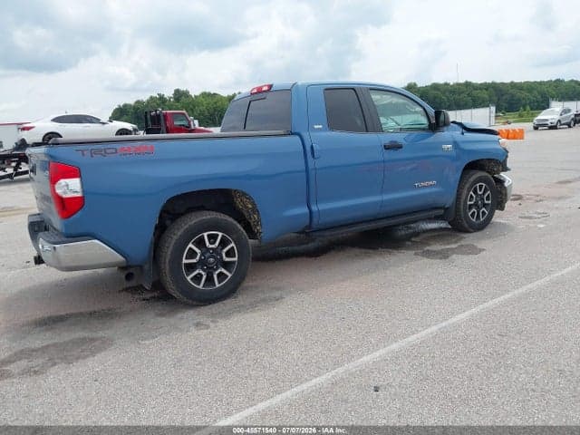 2018 TOYOTA TUNDRA SR5 5.7L V8 4